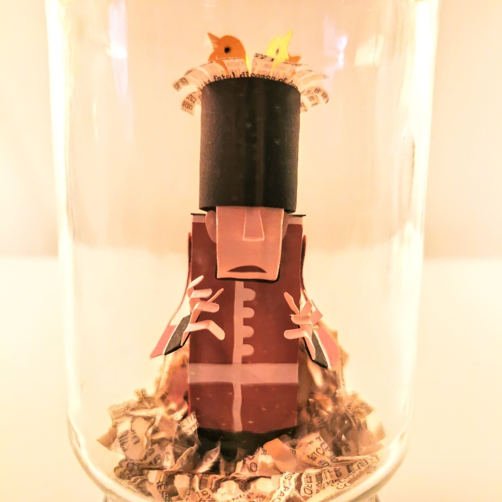 Medium jar diorama